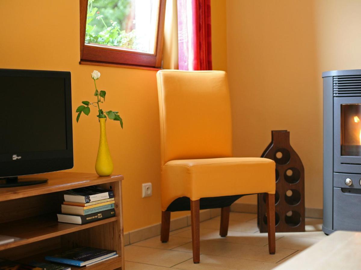 Cottage With A Terrace And A View Of The Valley Aywaille Bilik gambar