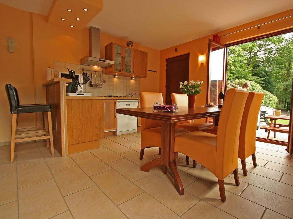 Cottage With A Terrace And A View Of The Valley Aywaille Luaran gambar